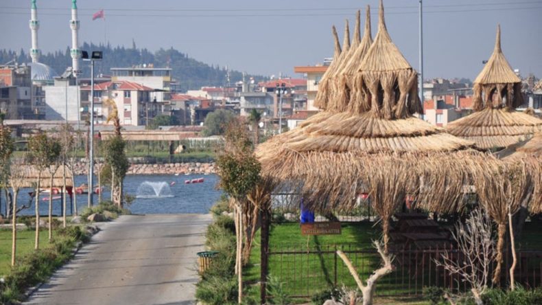İzmir Menemen’de İcradan Satışa Çıkan Tarla