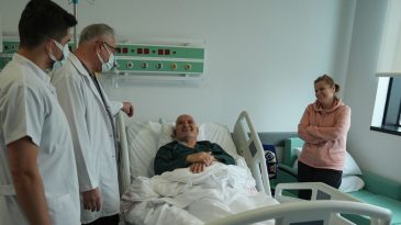 İzmir Şehir Hastanesi’nden Kemik İliği Naklinde Büyük İlerleme: 1,5 Yılda 100 Başarı Hikayesi