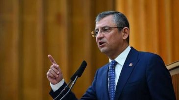İzmir’deki Açılışa Katılmayan Özgür Özel: Arkadaşlarımız İçerideyken Arıtma Tesisi Açmanın Zamanı mı?