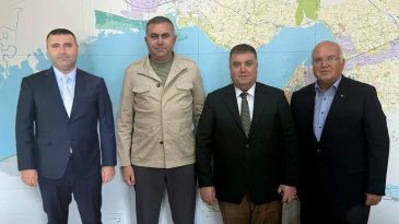 İzmir’deki Taksicilerden Emniyet Teşkilatına Teşekkür Ziyareti
