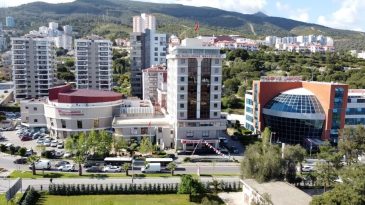 İzmir’e kalıcı bir miras: Dr. Ergün Demir’in adı Narlıdere’de anılacak