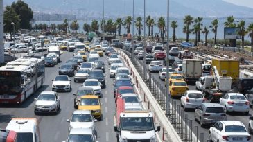 İzmirlilere müjdeli haber: Tarih verildi, bazı yollar trafiğe kapatılacak