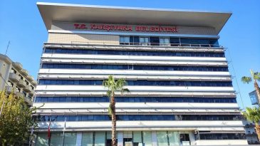 Karşıyaka Kent Konseyi 20. Yılını Kutluyor: Eğitim ve Sanat Dolu Etkinlikler