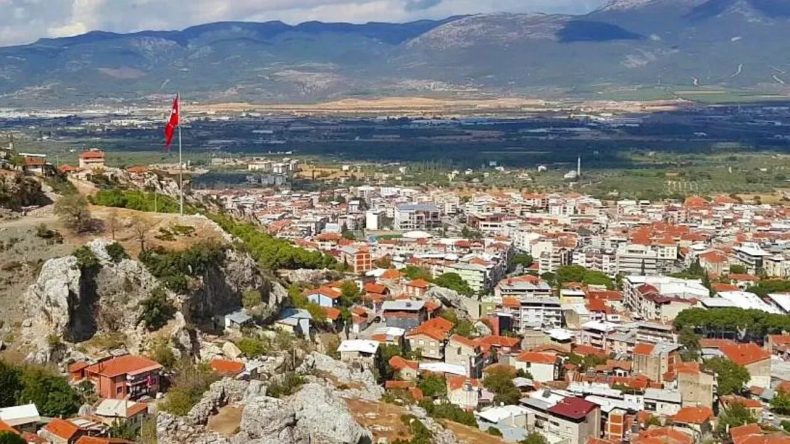 Kemalpaşa’da İcradan Satılık Tarım Arazisi