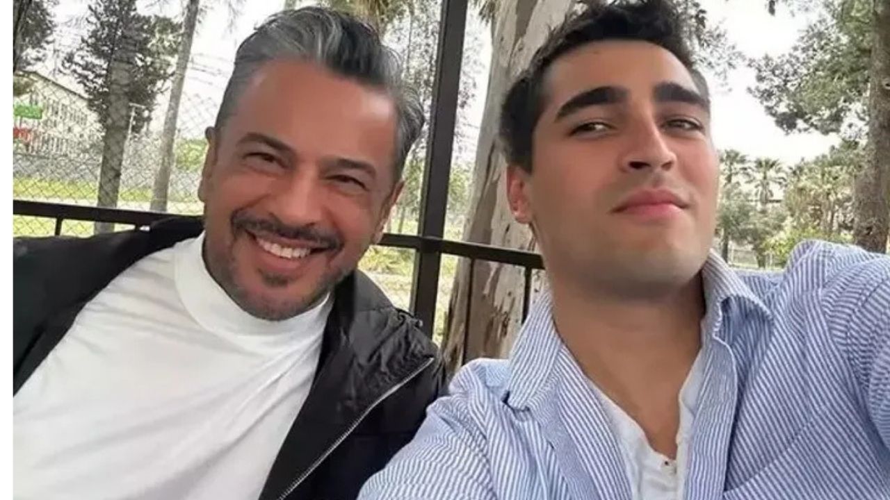Mert Ramazan Demir ve Emre Altuğ