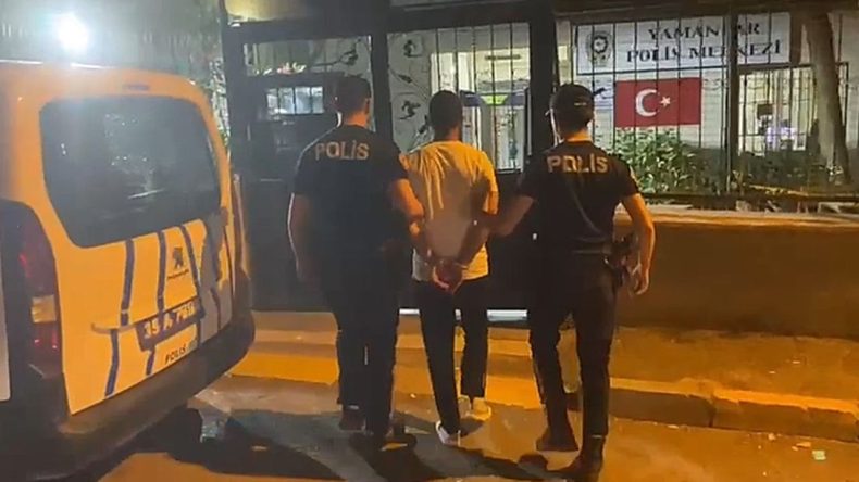 17 Yıl Hapis Cezası ile Aranan Çocuk İstismarcısı İzmir’de Ele Geçirildi