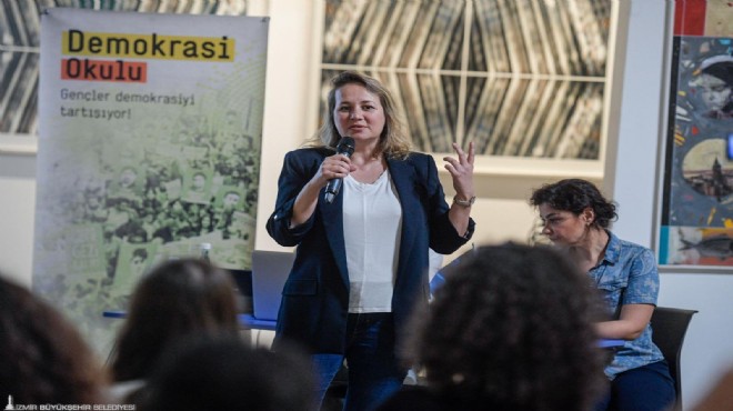 Akdeniz Akademisi Demokrasi Okulu açıldı