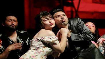 ALBET’ten Ezber Bozan Performans