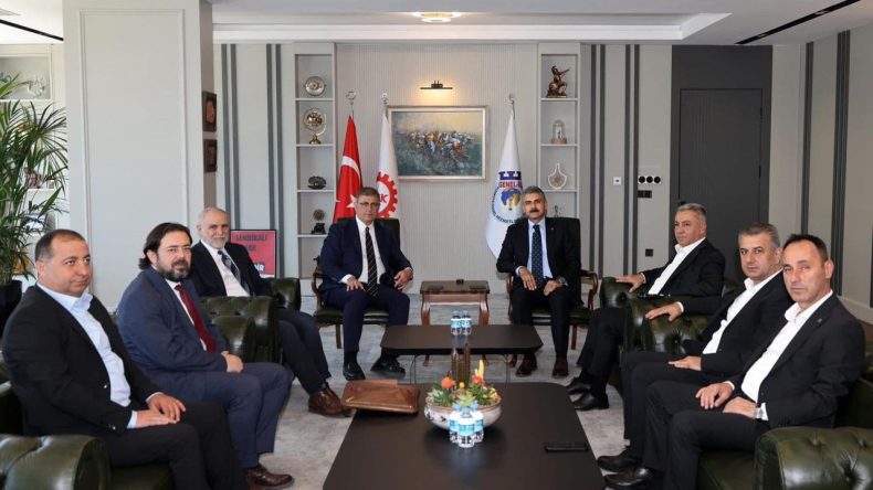 Ankara’da TİS Zirvesi: Gündemde İZENERJİ ve İZELMAN