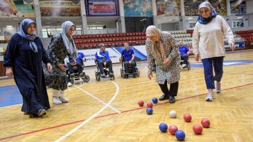 Antrenman Sahasında Anne Eli: Boccia Takımının İlham Veren Yolculuğu