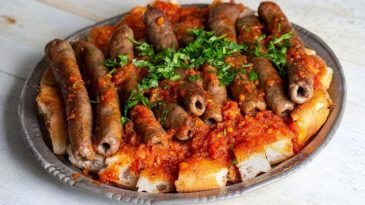 Artık adını bilmeyen yok: İzmir yemeği dünyaca ünlü listede!