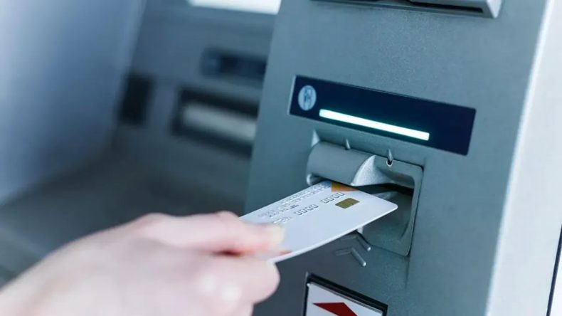 Bankalardan Bayram Müjdesi: ATM Para Çekme Limitleri Güncellendi