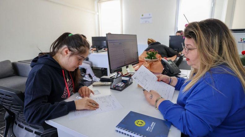 Buca’da Engelleri Aşan Proje: İstihdam Sağlıyor