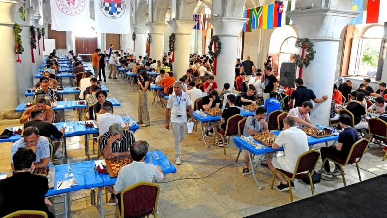 Çeşme’de Satranç Turnuvası: Geleceğin Kasparov’ları Buluşuyor