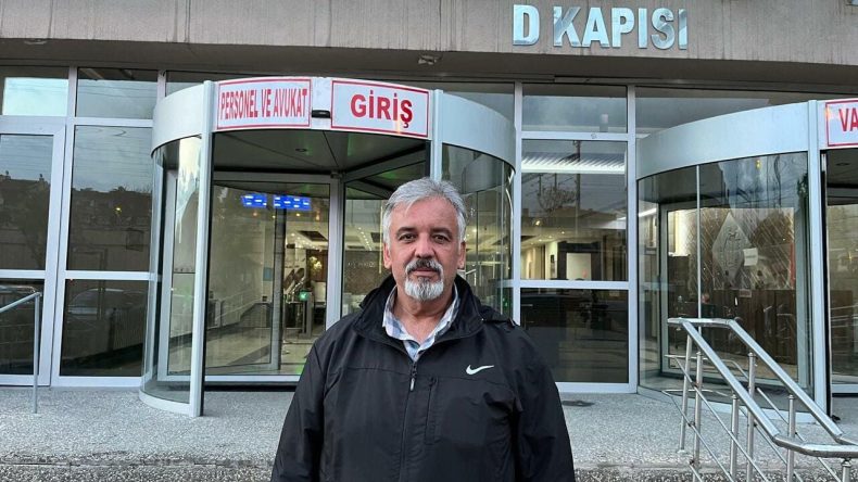 CHP’li Murat Emir Duyurdu: Otobüs Şoförü Gökhan Gülyurt’un Ev Hapsi Kararı Kaldırıldı