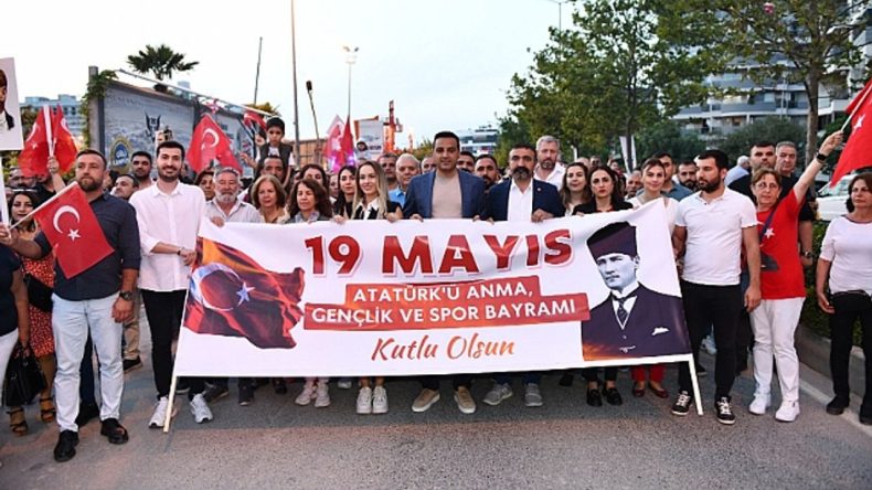 Çiğli’de 19 Mayıs Kutlamaları: Çeşitli Etkinliklerle, Hafta Boyunca Sürecek