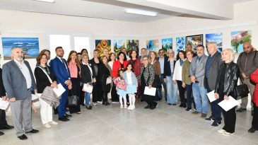 Çiğli’de düzenlendi: Kaklıç Sanat Akademisi sergisine yoğun ilgi