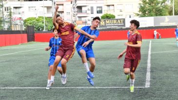 Çiğli’de Ödüllü Spor Mücadelesi: Yüzlerce Sporcu Ter Döktü