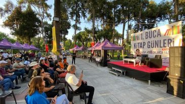 Deniz Gezmiş ve Aygün Kevrina’nın Birbirine Söylediği O Şarkı: Ben Seni Unutmak İçin Sevmedim