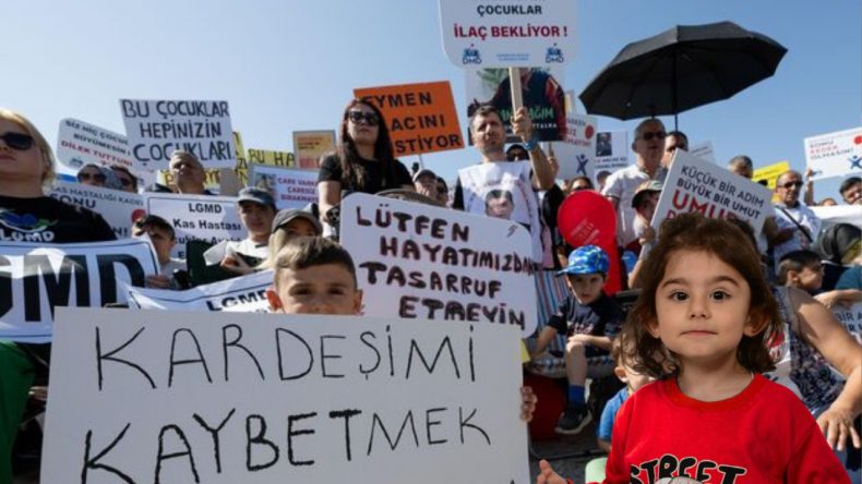 DMD Hastası Yağız İçin Destek Çağrısı: Kas Yıkımı Gerçekleşmeden Bu İlaca Erişmesi Gerek!