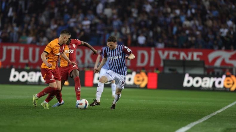 Galatasaray Trabzon’da Fırtına Gibi Esti: 2-0
