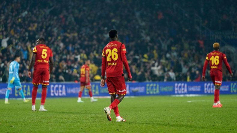 Göztepe Savunmasında Sorun Yaşıyor: 12 Maçtır Gole Kapalı Değil