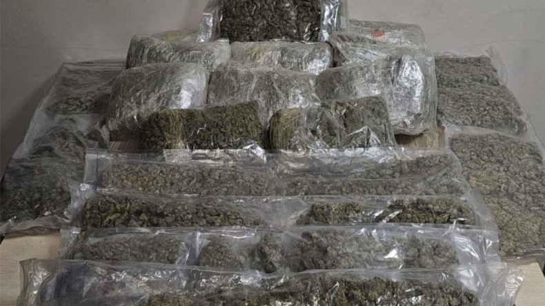 İzmir’in Asayişi Sağlam: 19 Kilo Uyuşturucu Ele Geçirildi