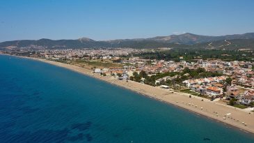 İzmir’in Berrak Denizi: Bengiler Mahallesi Halk Plajı’na ESHOT ile Ulaşım