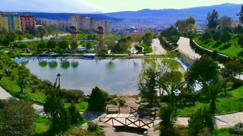 İzmir’in Doğayla Buluşan Saklı Cenneti: Buca Yedigöller Parkı