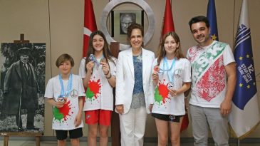 İzmir’in Gururu Karşıyaka’dan İki Farklı Başarı