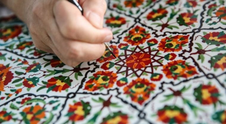 İzmir’de 5 Farklı Ülkeden 98 Sanatçı Aynı Sergide Bir Araya Geldi