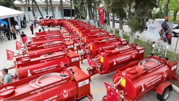 İzmir’de Afetlere Karşı Büyük Yatırım: 184 Yeni Araç Hizmete Giriyor