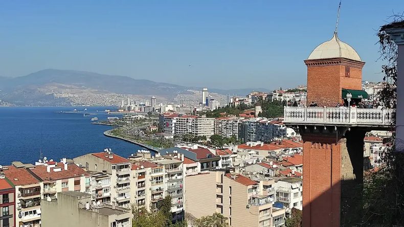 İzmir’de Dikkat Çeken Araştırma: Her Beş Kişiden Biri Memnun Değil