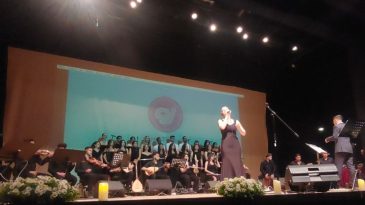 İzmir’de Duygu Dolu Bir Gece: ÇYDD’nin Düzenlediği Dinletiye Yoğun İlgi