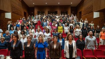 İzmir’de Hemşireler Haftası’na Özel Sempozyum