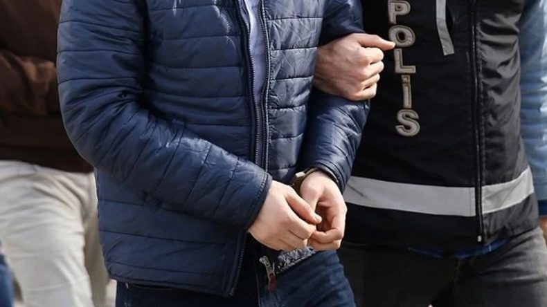 İzmir’de İki Cinayet Firarisi Yakalandı