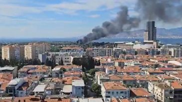 İzmir’de korkutan anlar: Balçova’da yangın çıktı!