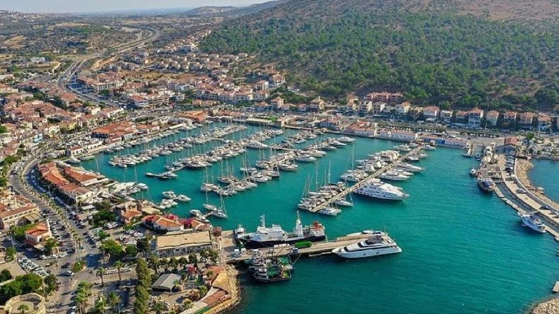 İzmir’de Maratona Geri Sayım Başladı: 29 Ülkeden 2 Bin 606 Sporcu Çeşme’de Koşacak