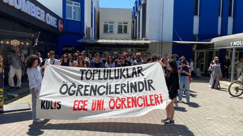 İzmir’de SKS’nin Mesajına Öğrencilerden Tepki: Karanlık Zihniyete Geçit Vermeyeceğiz