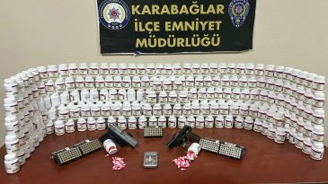 İzmir’de Uyuşturucu Operasyonu: Dükkan Görünümlü Adreste Binlerce Madde Ele Geçirildi