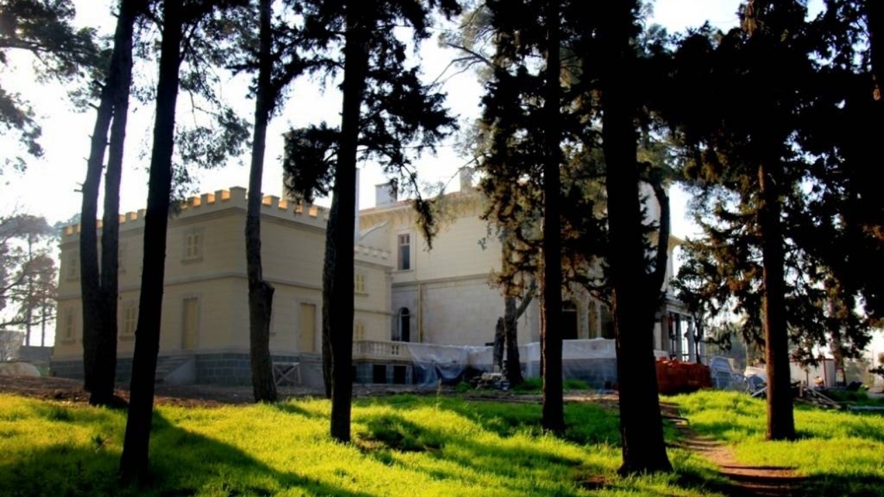 Forbes Köşkü