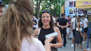 İzmirli Gençler İçin Müjde: Ücretsiz Tiyatro, Konser ve Festival Biletleri Başladı!