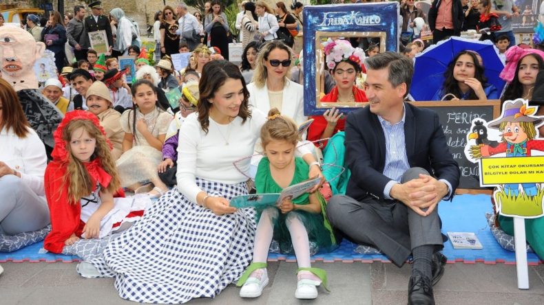 İzmirliler Kitap Takas Şenliği’nde buluştu