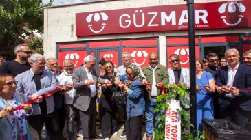 İzmirlilere güvenilir, uygun fiyatlı alışveriş imkanı: GÜZMAR Market açıldı!