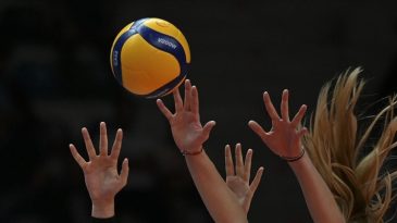 Karşıyaka Voleybol’da Kadro Planlaması: İzmir Ekibinde 2 Ayrılık Daha