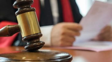 Karşıyaka’da Yaşayan Kadının Gizemli Ölümü: Davada Tanıklar Dinlendi