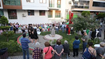 Karşıyakalılara Müjde: Park Alanı Baştan Sona Yenilendi