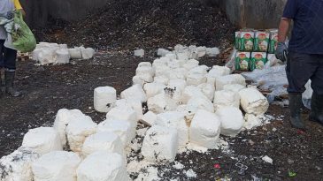 Küflenmiş, bozulmuş, tarihi geçmiş… İzmir’deki gıda denetimleri endişe yaratıyor