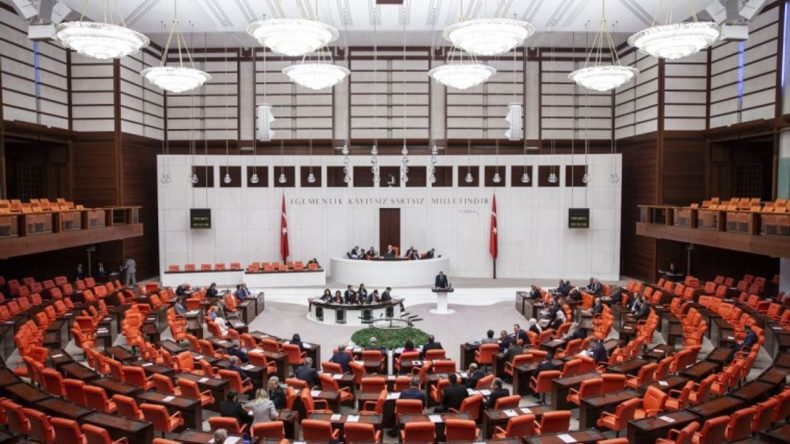 Kurtulmuş’un Görev Süresi Doluyor: TBMM Başkanlığı İçin Seçim Süreci Yarın Başlayacak