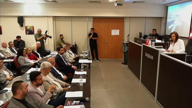 Meclisten Oy Birliğiyle Geçti: Hasarlı Binalara Yüzde 20 Emsal Artışı Geliyor